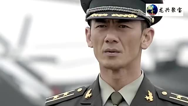 《特种兵之霹雳火》高胜寒跟以前的航院女神心与心之间的交流!