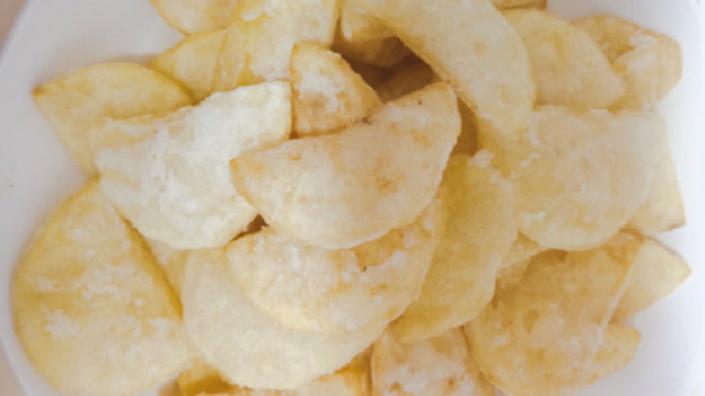 好吃的荷包洋芋原来要这样做?老师傅教你一招,酥脆爽口我最爱