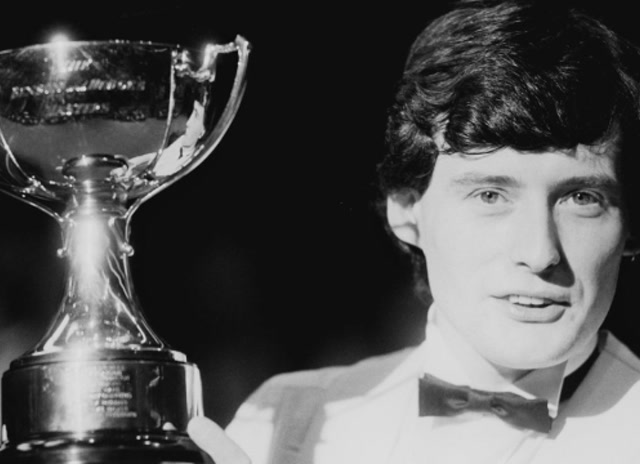 吉米怀特面对奥沙利文的神奇一杆周星驰电影里的桥段并非虚构