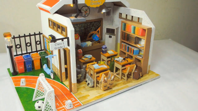 diy迷你娃娃屋环境舒适的私立学校