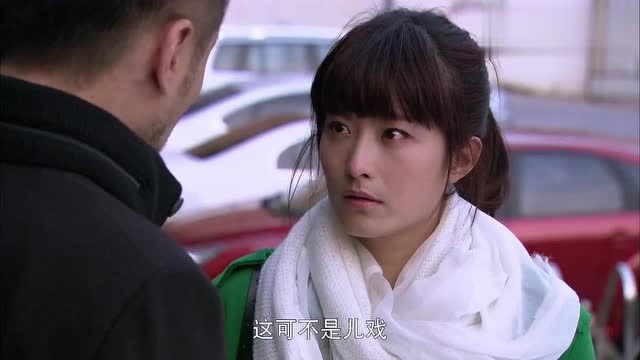 情感:何花跟张灼领证,建军及时出现深情告白,结局亮了