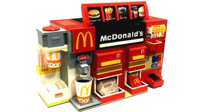 牛人自制迷你乐高自动贩卖机竟还不止一个型号网友快申请专利