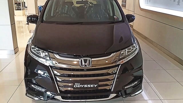 2020款本田奥德赛抢先实拍,坐进第三排那刻,买不买gl8自己定