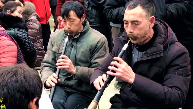 瓮安民间唢呐,师傅一曲《父亲》吹的太牛了