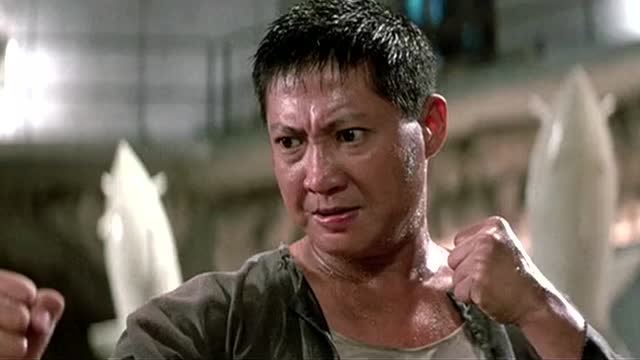 香港电影:洪金宝这招是什么招,踢得天残腿人仰马翻!