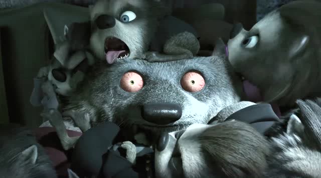 狼人夫妻养成群的孩子,连睡觉都挤,狼老爸不会累?