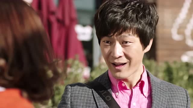 罗耀辉一回头,就被姑娘拽到了派出所,运气真是背到家了!