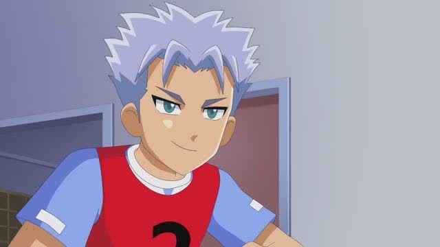 火力少年王之传奇再现:小语的球技已经很厉害,还是愁眉苦脸不能提高!