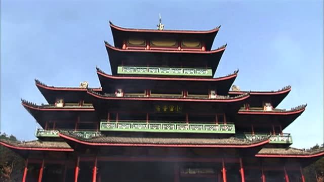 西游记:未到西天却有雷音寺,妖怪此举如此愚笨,唐僧照样送上门