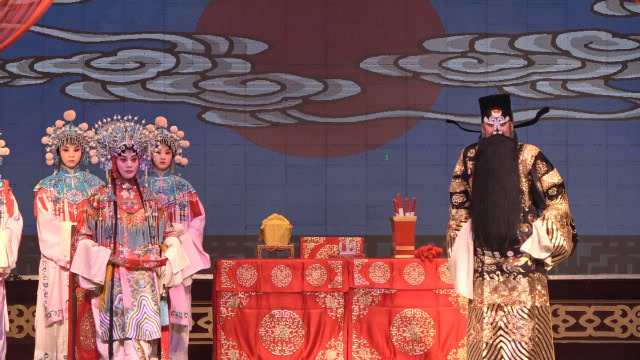 易俗社秦腔《铡美案》,温军海的包公嗓音浑厚高亢,演唱接地气