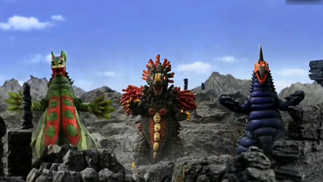 雷欧与阿斯特拉大战三只超兽,雷欧的专属音乐响起来实在太燃了