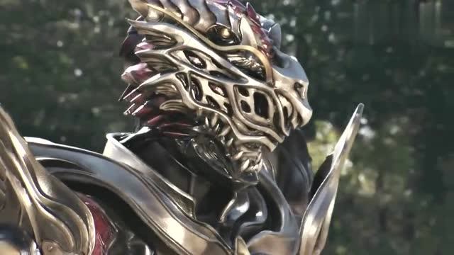 假面骑士龙骑,真司劝异类龙牙回头是岸,他能成功吗?