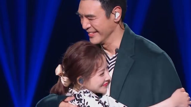 钟镇涛冯提莫超默契合作《后会无期》完美嗓音,惊艳全场!