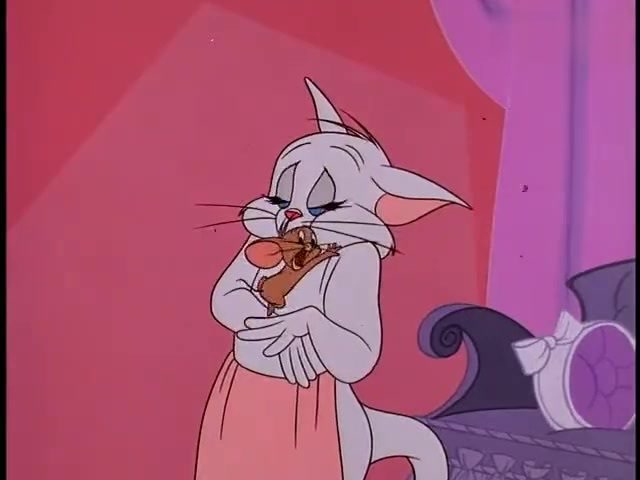 猫和老鼠:杰瑞装做非常胆小,钻进白猫身上,让白猫对他同情