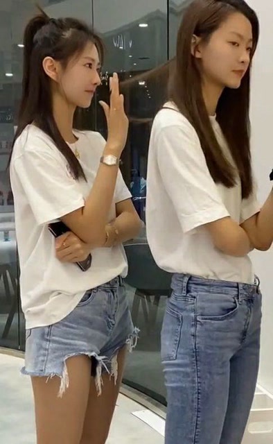 车模一姐苏宁胆子太大了,老板娘都敢调戏,不怕老板找麻烦?