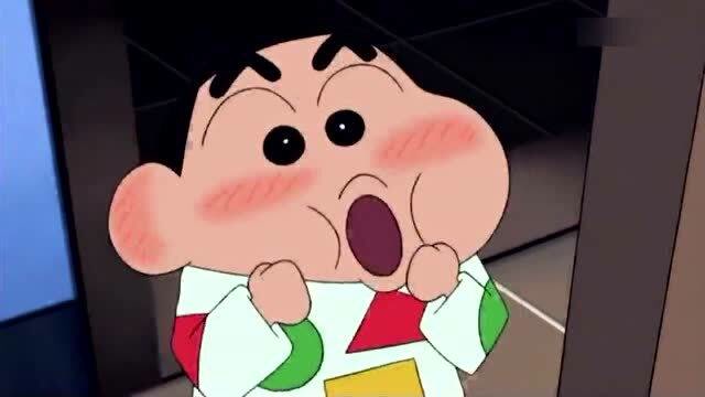 蜡笔小新:小新想睡觉,美女却把叫出去,小新看见美女好激动