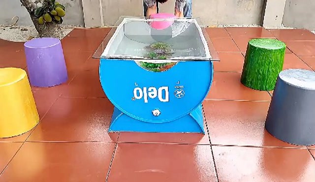废旧铁桶经过一顿改造,瞬间变成人人都爱的茶几