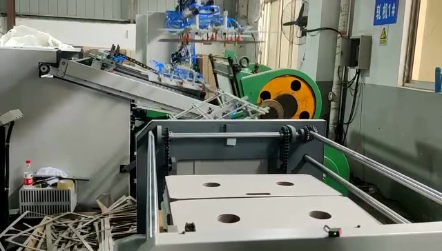 模切机 压痕机,自动模切机械手 自动压痕机械手 自动清废机械手