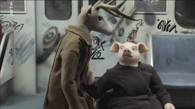 动物的面容讲述人生,在冷漠的人群中,总会有鹿先生这样的人