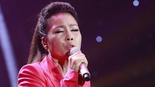 继刀郎之后那英又被打脸了,天后田震再次复出,再唱经典功力不减