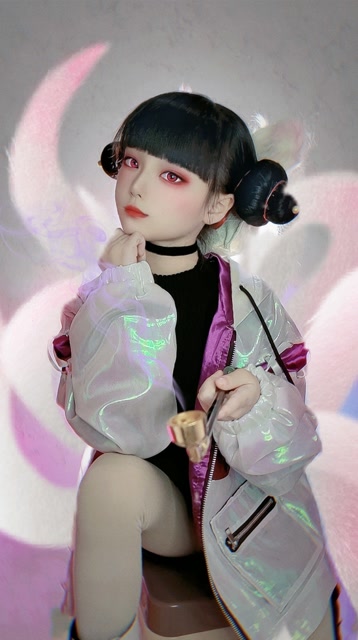 小学生cos宝青坊主