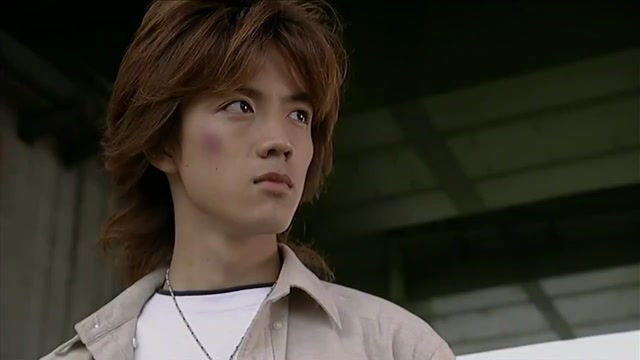 该死的草加,乾巧好不容易回来了,又凑上来上眼药了