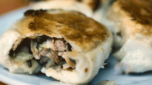 皮薄!馅大!汁多!底脆!排队都抢不到的福安水煎包