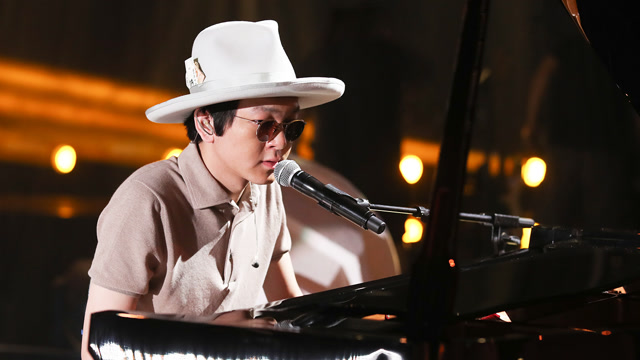 惊艳→盘尼西林小乐首次钢琴弹唱