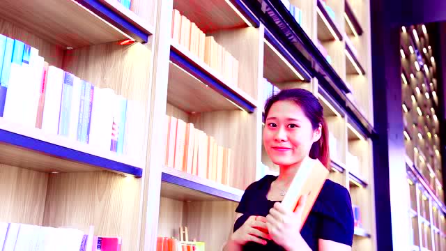 厦门理工学院第21届十佳歌手大赛—周婧怡vcr