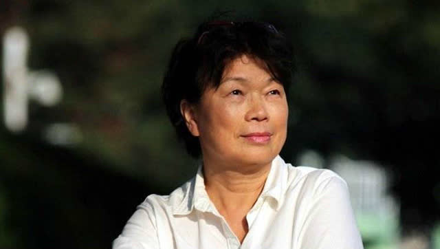 龙应台居然没听过我的祖国全场大合唱惹亿人泪目