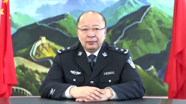 体验  01:49   大兴安岭地区行署公安局党委书记,局长高德义新春贺词