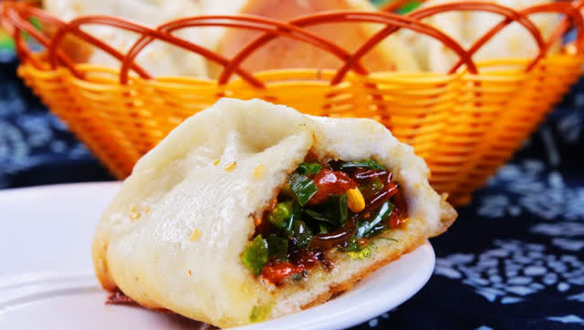 乡音直播秀|阜平小媳妇教你做可口的水煎包!