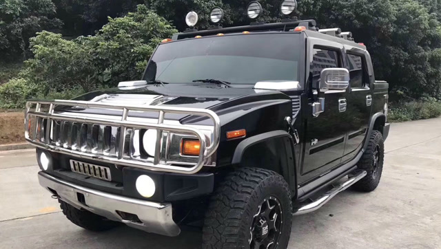 这款悍马h2新车落地150万,外观霸气十足,如今23万转手没人问津!