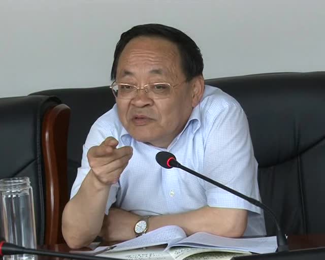 蔺治斌调研我县统计工作11