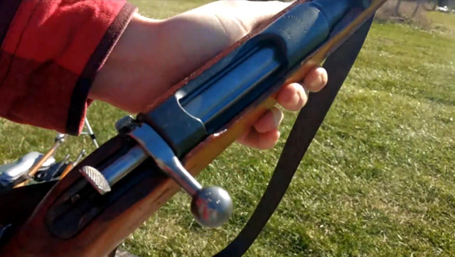 卡壳不断的曼利夏m1895步枪射击实测,拉栓看着真费劲!