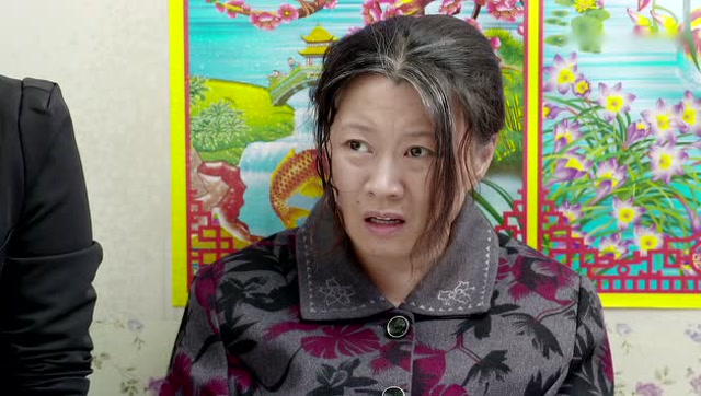 当谢广坤媳妇可真够惨的,被喷一脸口水居然还得会演戏