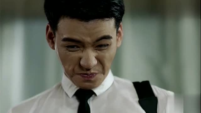 《盛势》拍摄花絮夏耀推倒袁纵这一段,不停的ng疯狂笑场