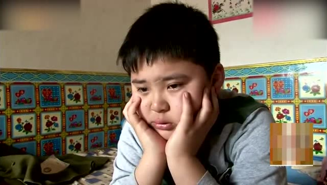 变形计 张凯龙找爸爸要钱看比赛被拒绝