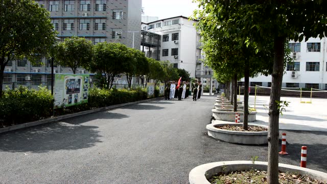 崇阳县众望高中国旗护卫队