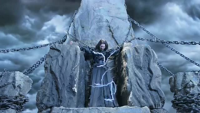 《三生三世十里桃花》夜华去受雷刑,犹如元神瞬间被撕裂