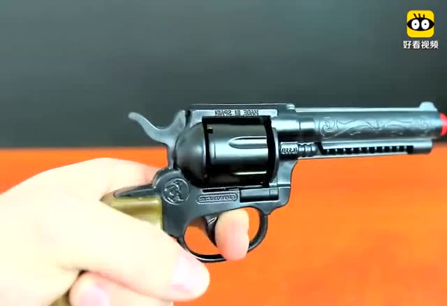 童年时的擦炮竟然还有这种新玩法,太炫酷了!nnx