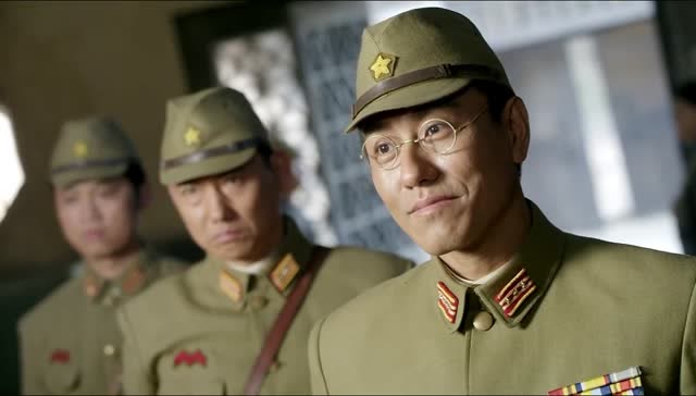 飞哥战队山本威逼欲收编王山拖延想对策