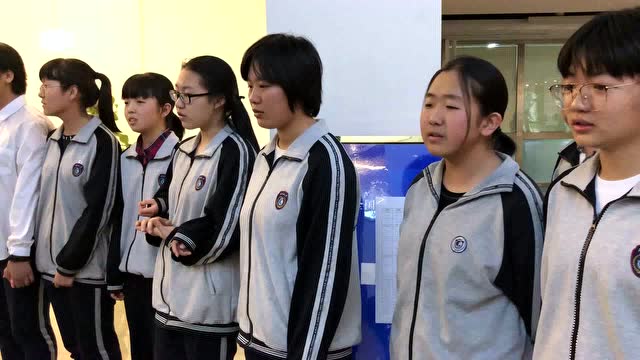 石家庄二中润德学校学生钢琴演奏成都