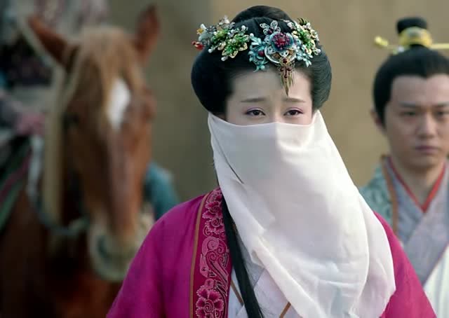 琅琊榜:南楚郡主和景睿比武,景睿疑惑郡主和自己有什么关系呢?