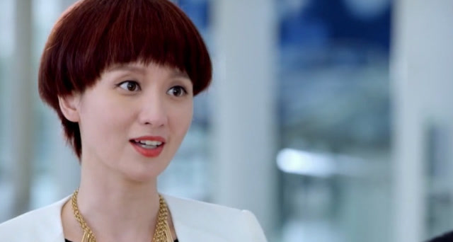 《别让爱你的人等太久》唐晓晓在公司遇见熟人并和他谈话