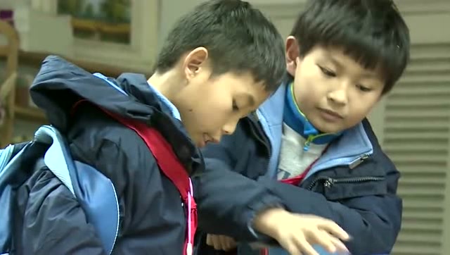 《变形计》盘江龙说脏话却不愿承认,好友飙泪:你走不出大山