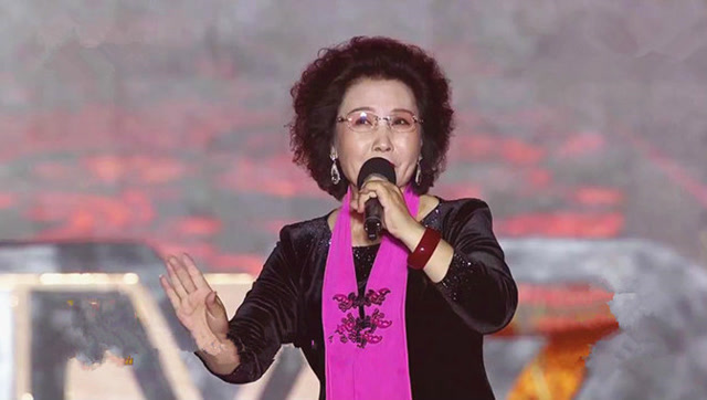 豫剧名家虎美玲演唱《破洪州》选段:久离边庭战马狂