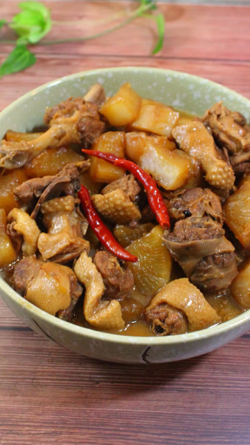 大白萝卜烧鸭肉,简单易学的家常菜