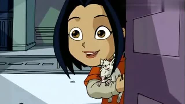 成龙历险记:驼鹿行动,驼鹿现身大战黑手帮,一脚踢回原形!