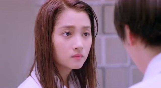 甜蜜暴击关晓彤演技在线的一段